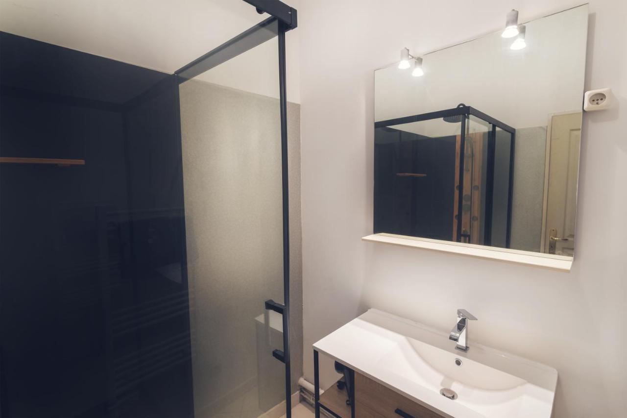 בזייה Appartement Tout Equipe Pour 6 Personnes A 15Min Des Plages מראה חיצוני תמונה
